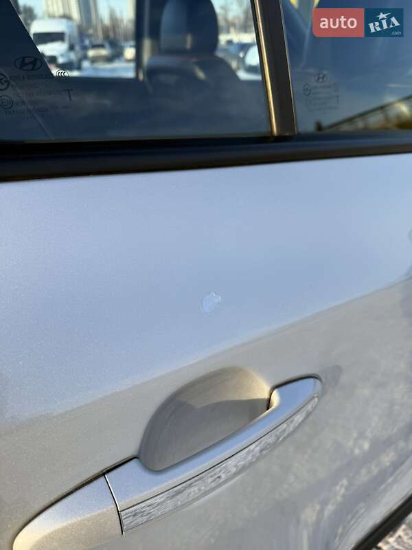 Внедорожник / Кроссовер Hyundai Santa FE 2008 в Киеве фото 62 Внедорожник / Кроссовер Hyundai Santa FE 2008 в Киеве