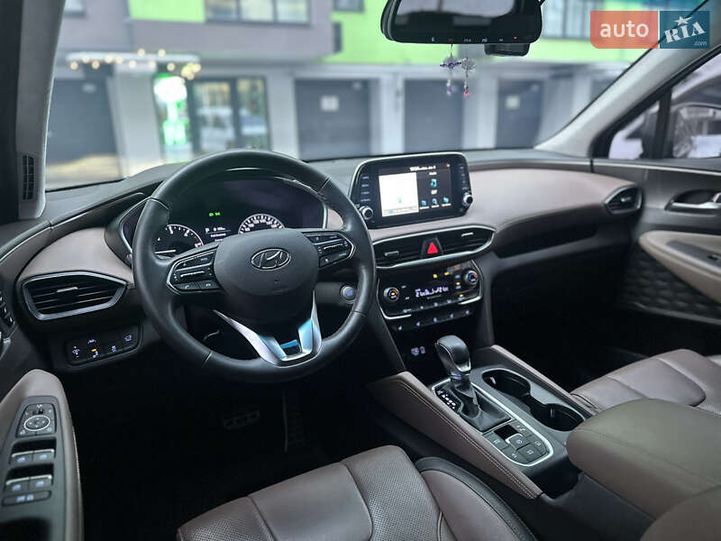 Внедорожник / Кроссовер Hyundai Santa FE 2018 в Днепре