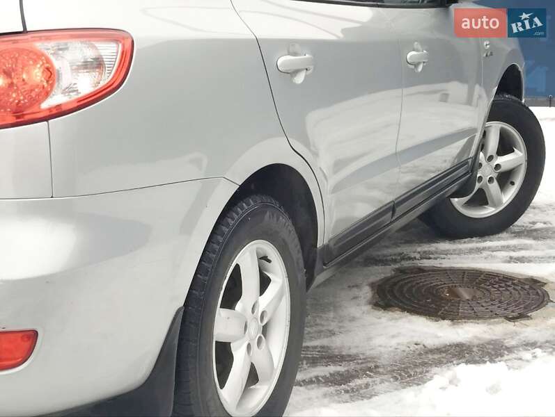 Внедорожник / Кроссовер Hyundai Santa FE 2008 в Киеве