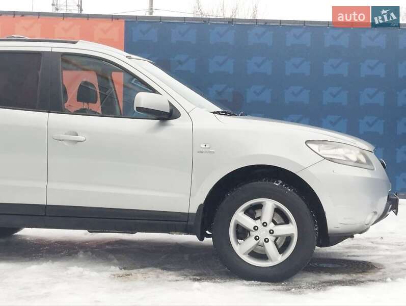 Внедорожник / Кроссовер Hyundai Santa FE 2008 в Киеве