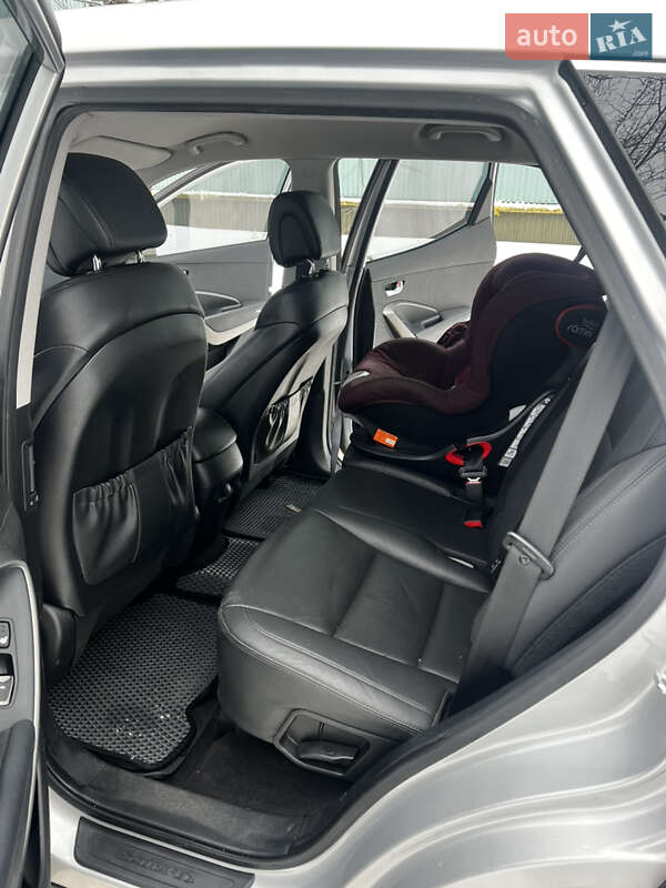 Внедорожник / Кроссовер Hyundai Santa FE 2013 в Житомире фото 24 Внедорожник / Кроссовер Hyundai Santa FE 2013 в Житомире