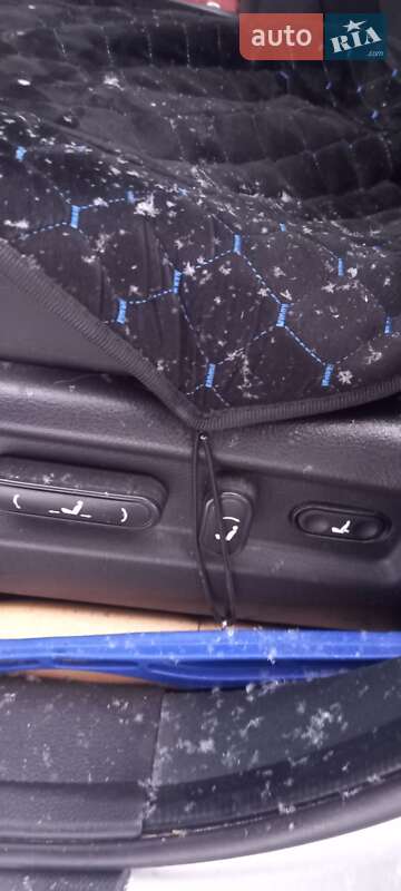 Внедорожник / Кроссовер Hyundai Santa FE 2009 в Шостке