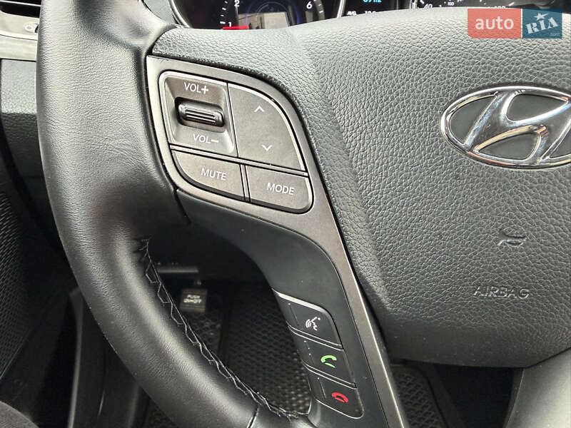 Внедорожник / Кроссовер Hyundai Santa FE 2013 в Одессе