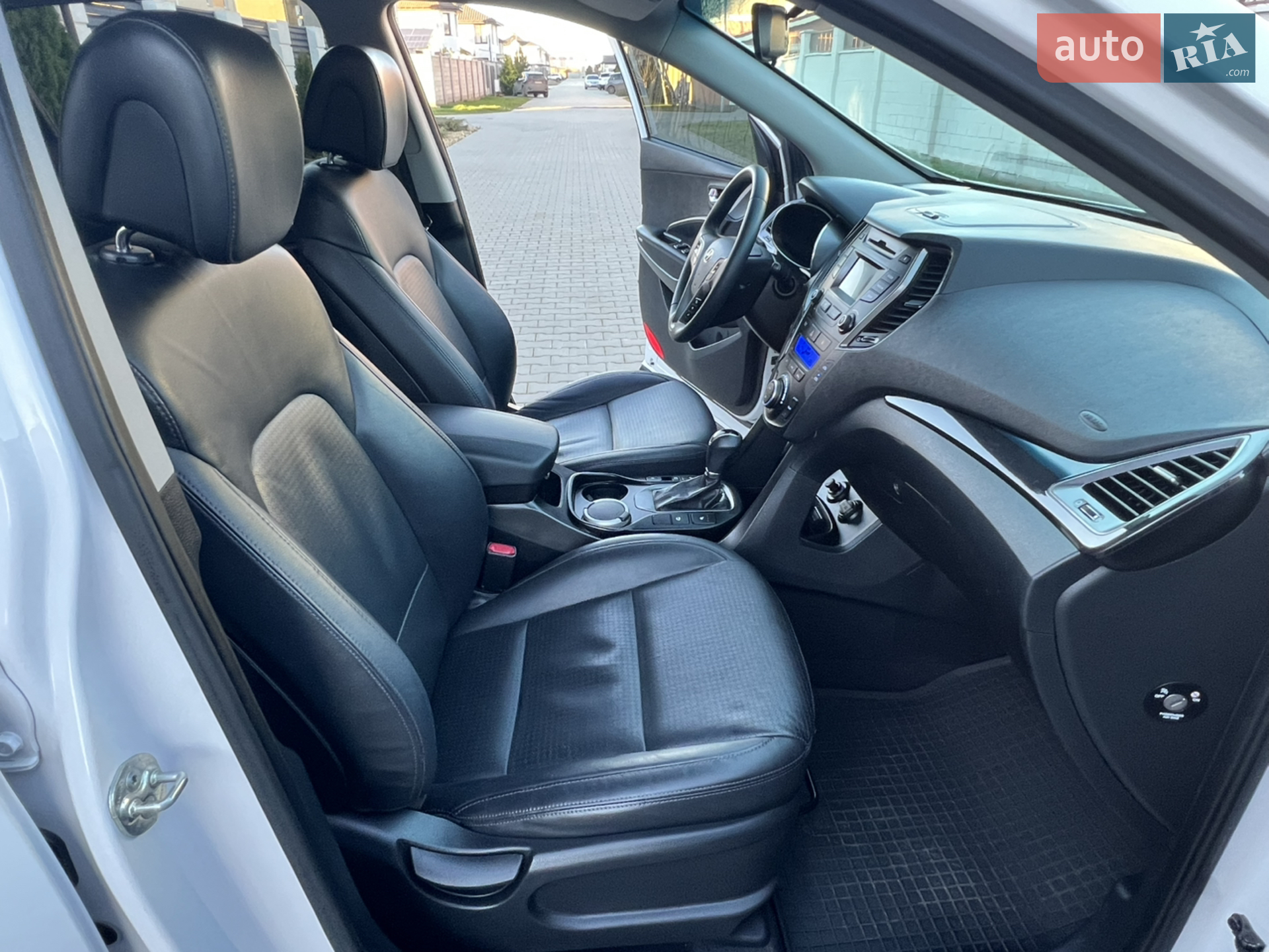 2013 Hyundai Santa Fe - мініатюра 24