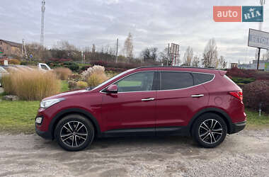 Внедорожник / Кроссовер Hyundai Santa FE 2015 в Киеве