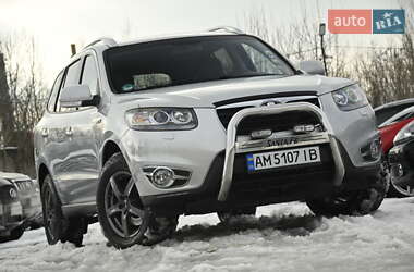 Внедорожник / Кроссовер Hyundai Santa FE 2010 в Бердичеве