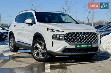 Внедорожник / Кроссовер Hyundai Santa FE 2021 в Киеве