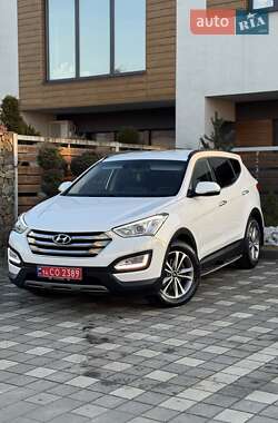 Внедорожник / Кроссовер Hyundai Santa FE 2015 в Стрые