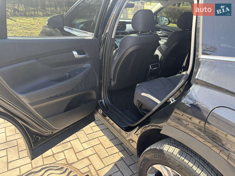 Внедорожник / Кроссовер Hyundai Santa FE 2023 в Николаеве