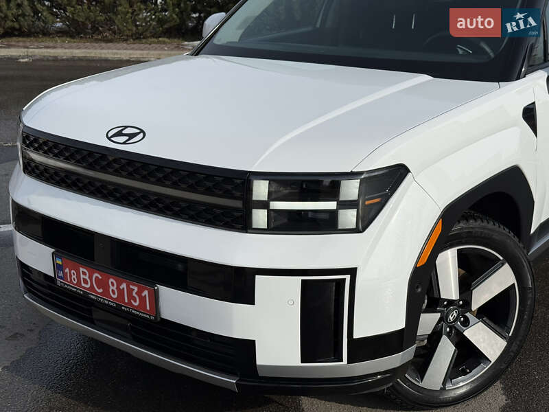Внедорожник / Кроссовер Hyundai Santa FE 2024 в Киеве