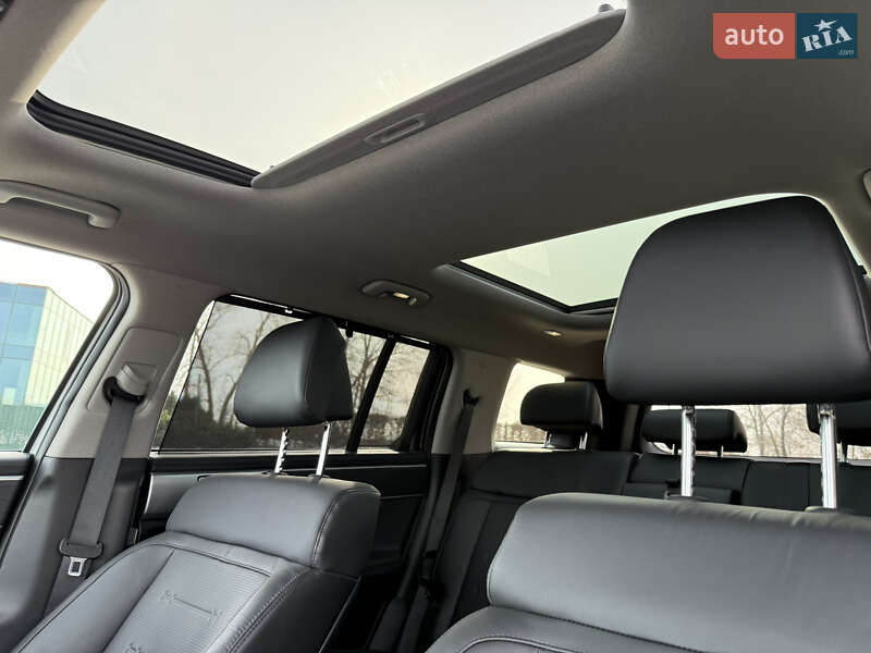 Внедорожник / Кроссовер Hyundai Santa FE 2024 в Киеве