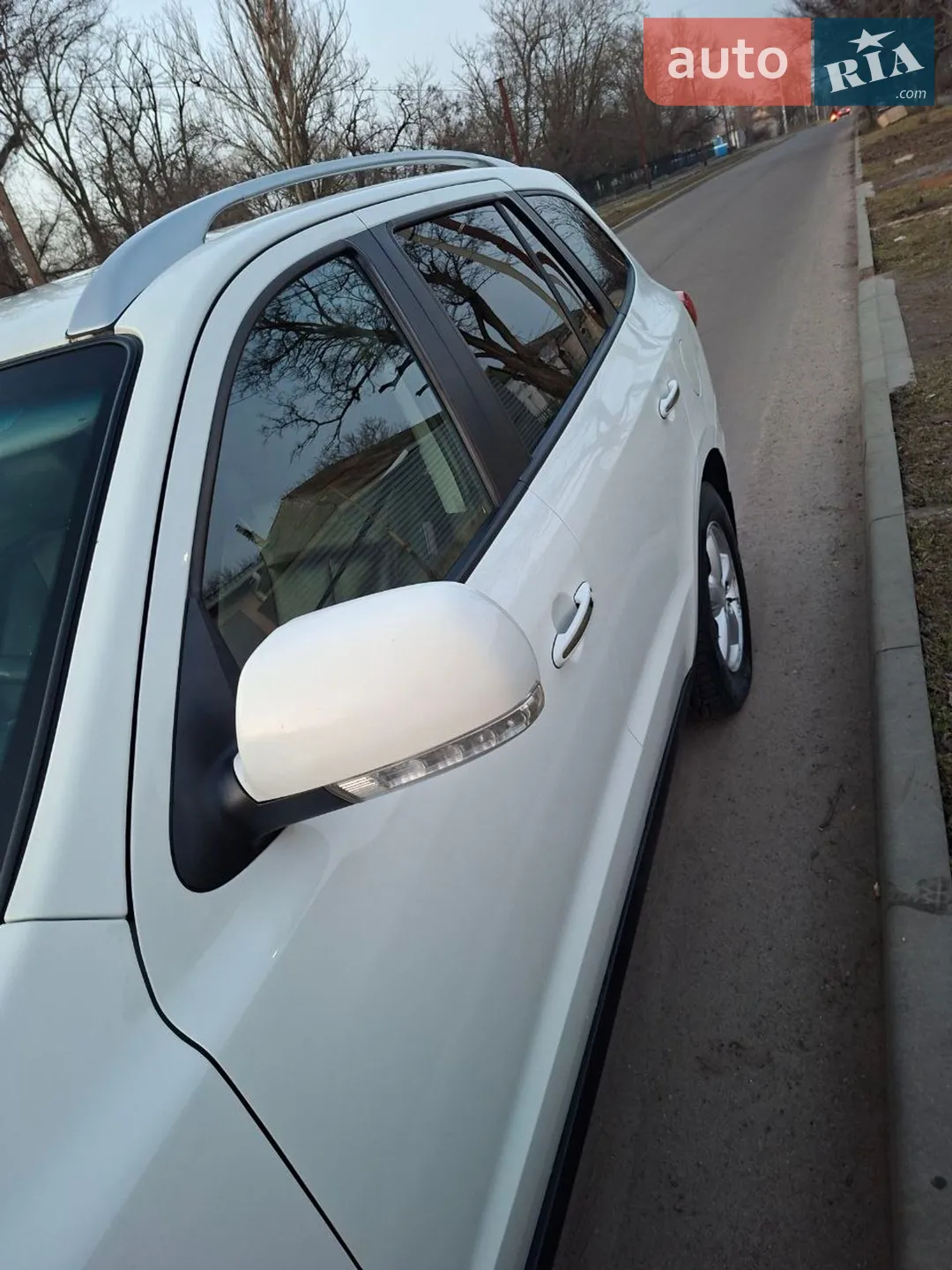 2010 Hyundai Santa Fe - мініатюра 2