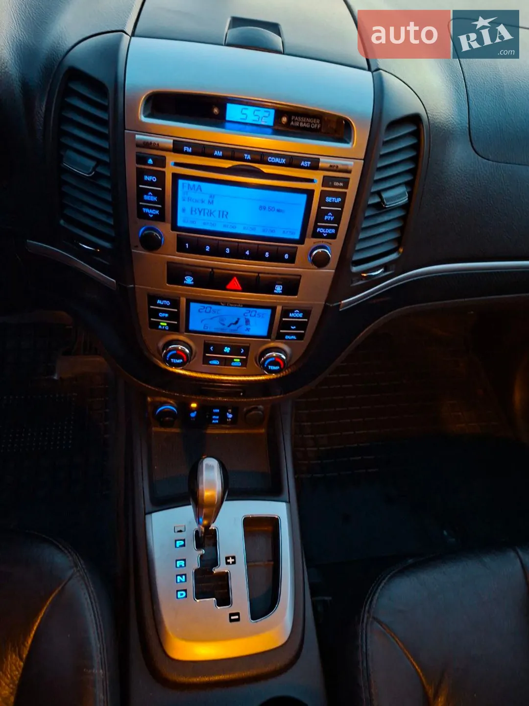 2010 Hyundai Santa Fe - мініатюра 58