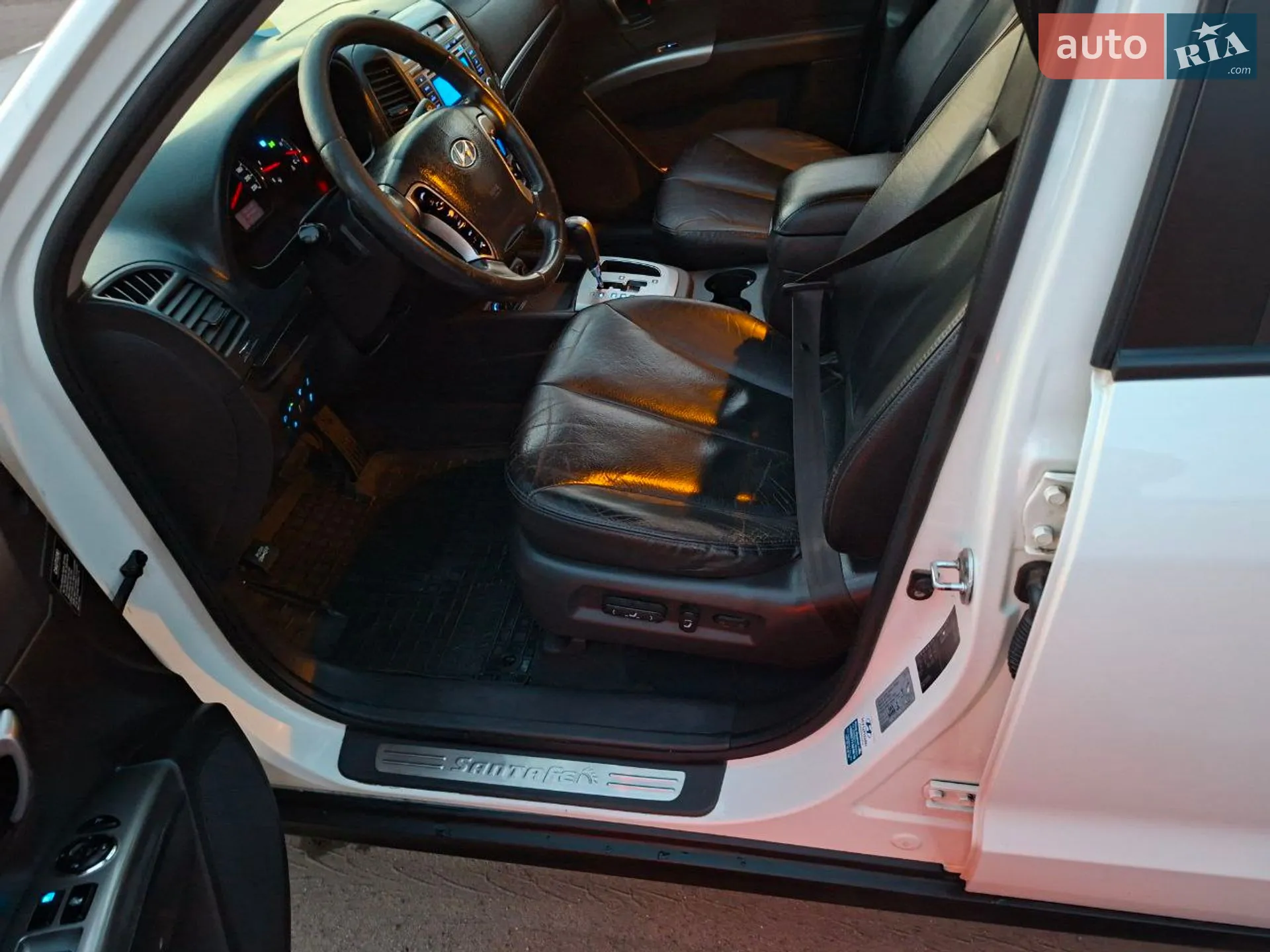 2010 Hyundai Santa Fe - мініатюра 70