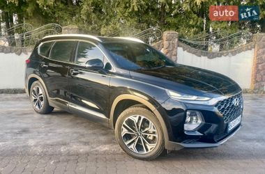 Внедорожник / Кроссовер Hyundai Santa FE 2018 в Тернополе