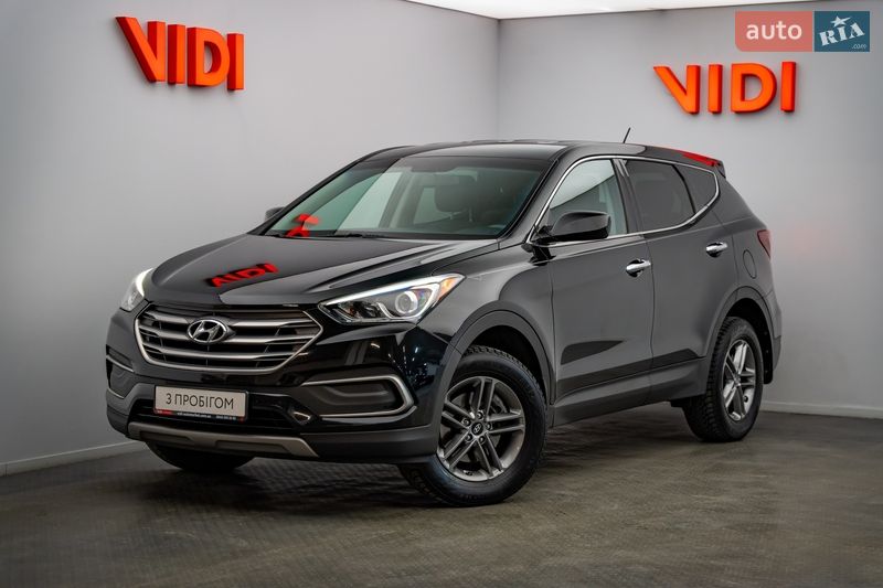 Внедорожник / Кроссовер Hyundai Santa FE 2017 в Киеве