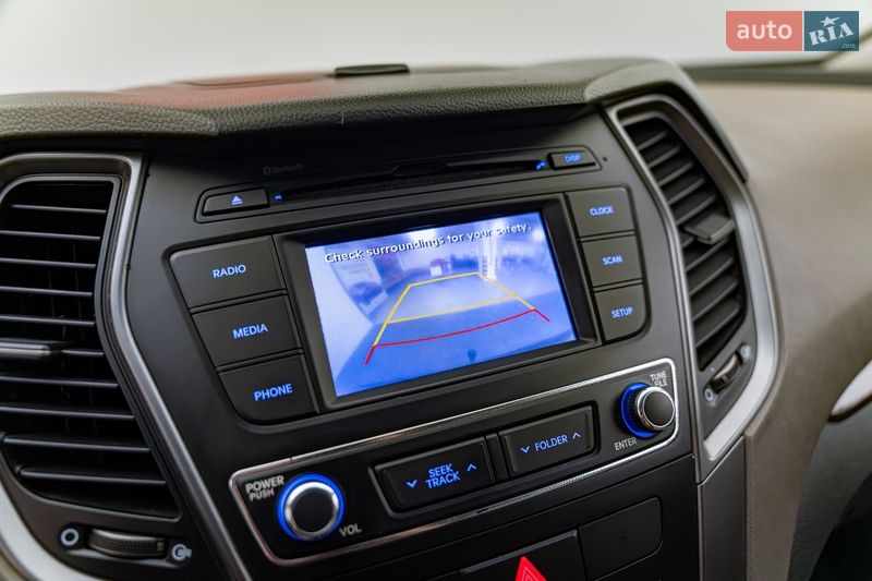 Внедорожник / Кроссовер Hyundai Santa FE 2017 в Киеве