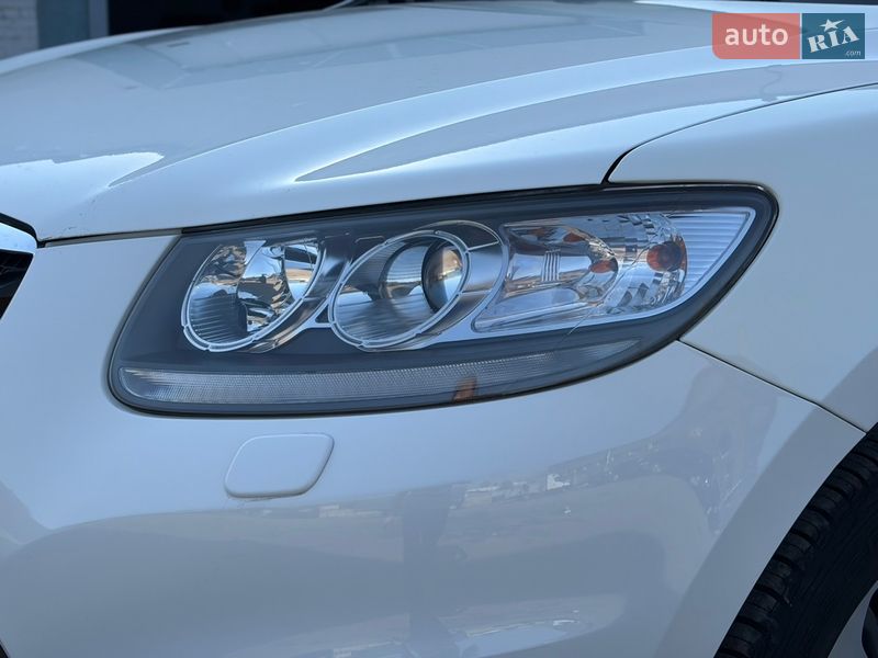 Внедорожник / Кроссовер Hyundai Santa FE 2012 в Луцке