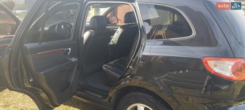 Внедорожник / Кроссовер Hyundai Santa FE 2009 в Надворной