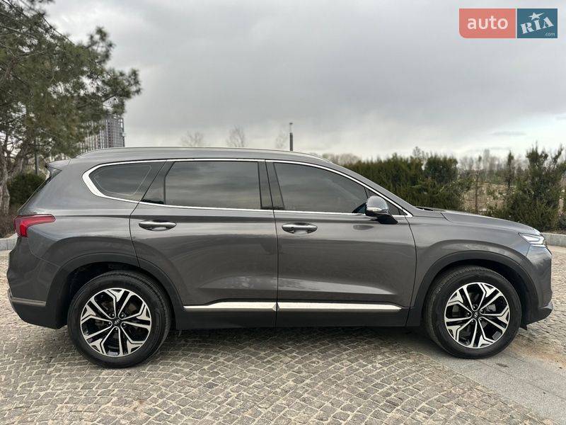 Внедорожник / Кроссовер Hyundai Santa FE 2018 в Днепре