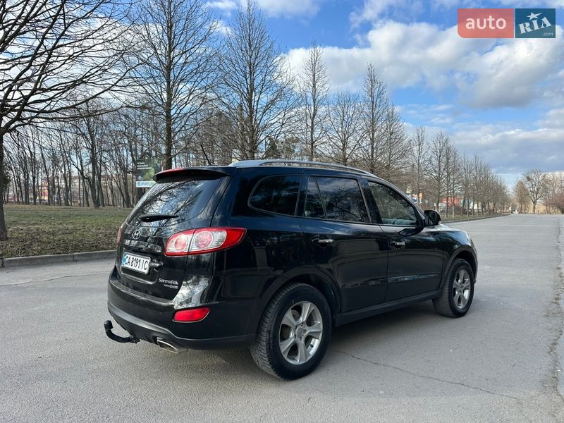 Внедорожник / Кроссовер Hyundai Santa FE 2011 в Умани