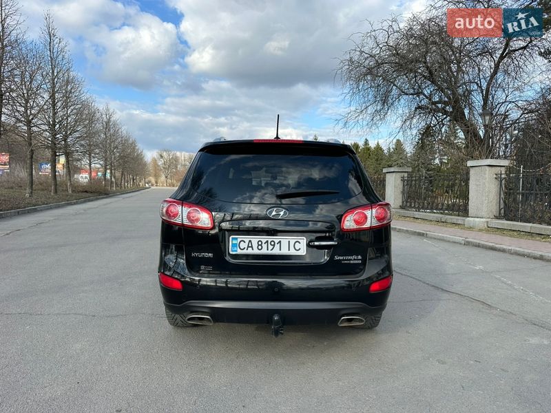 Внедорожник / Кроссовер Hyundai Santa FE 2011 в Умани