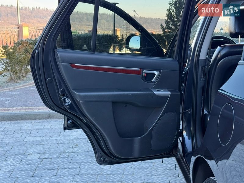 Внедорожник / Кроссовер Hyundai Santa FE 2008 в Мукачево