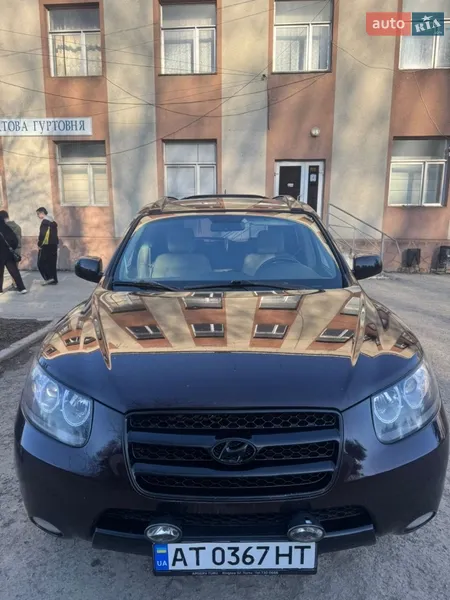 Hyundai Santa FE