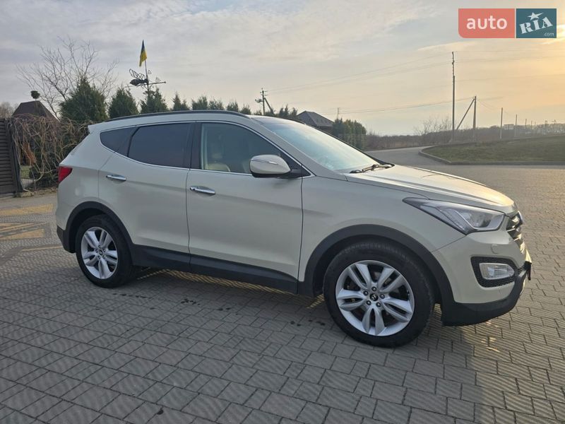 Внедорожник / Кроссовер Hyundai Santa FE 2014 в Стрые