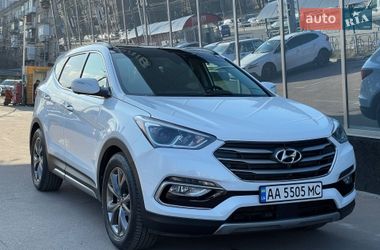 Внедорожник / Кроссовер Hyundai Santa FE 2017 в Киеве