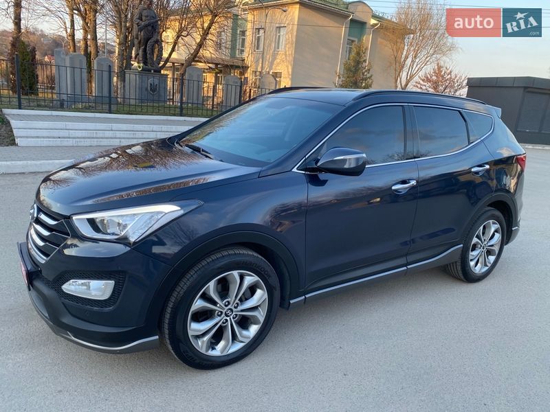 Внедорожник / Кроссовер Hyundai Santa FE 2013 в Киеве
