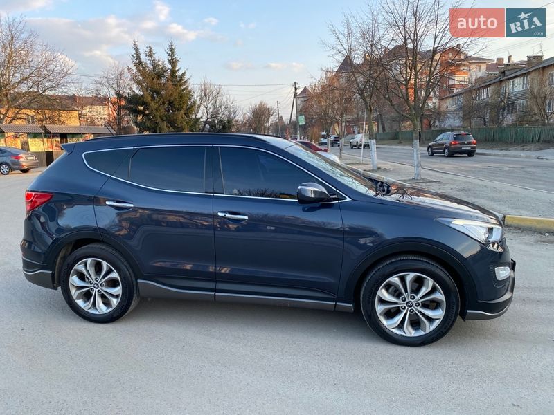 Внедорожник / Кроссовер Hyundai Santa FE 2013 в Киеве
