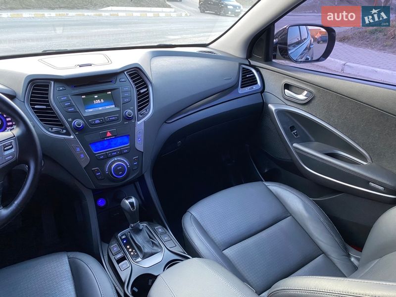 Внедорожник / Кроссовер Hyundai Santa FE 2013 в Киеве
