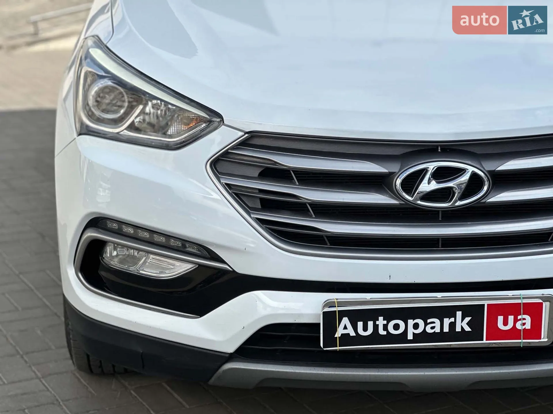 2016 Hyundai Santa Fe - мініатюра 4