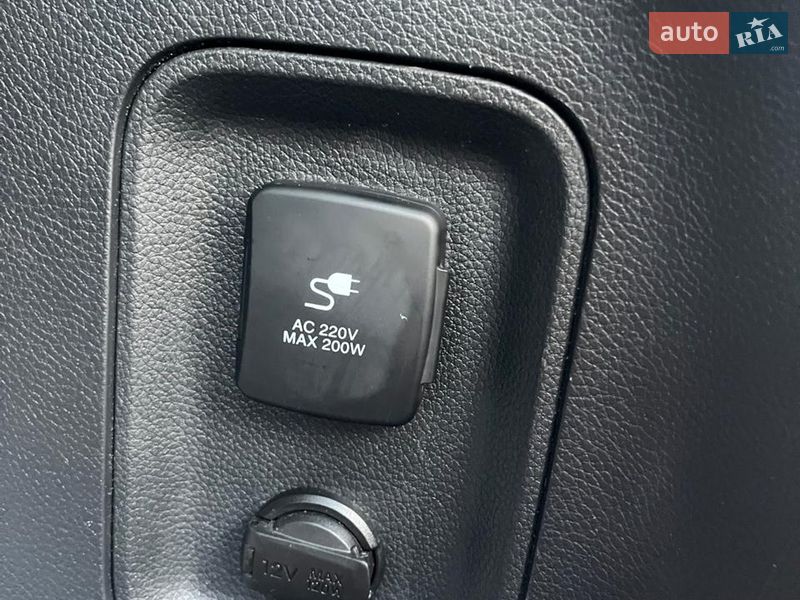 Внедорожник / Кроссовер Hyundai Santa FE 2016 в Луцке