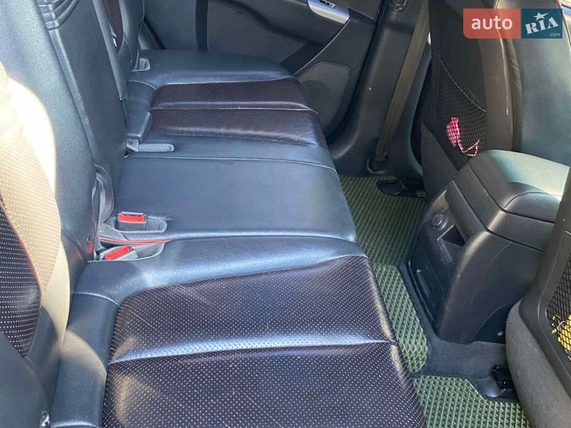 Внедорожник / Кроссовер Hyundai Santa FE 2009 в Сумах