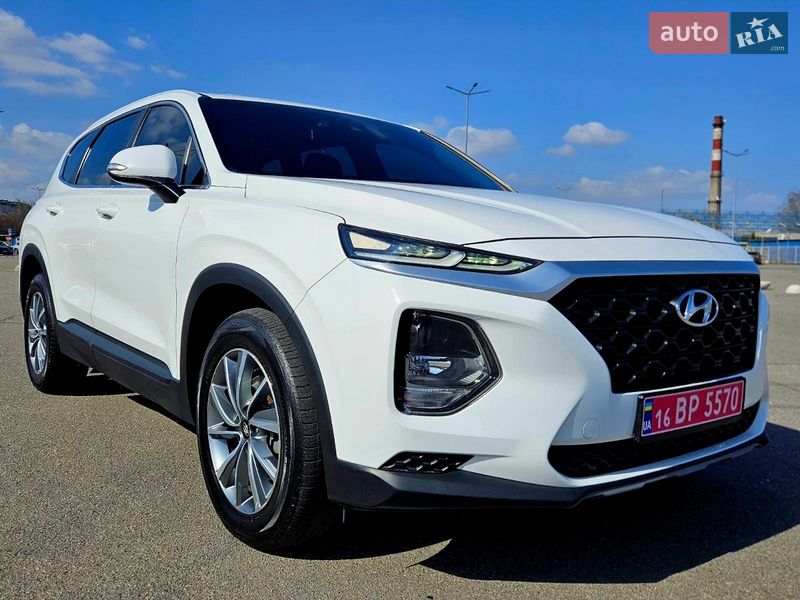 Внедорожник / Кроссовер Hyundai Santa FE 2018 в Днепре