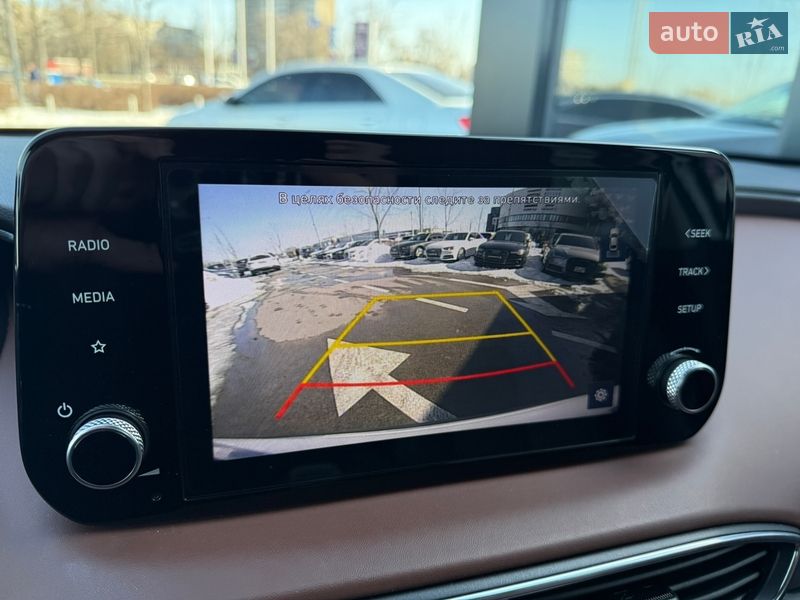 Внедорожник / Кроссовер Hyundai Santa FE 2021 в Киеве