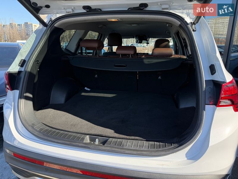 Внедорожник / Кроссовер Hyundai Santa FE 2021 в Киеве