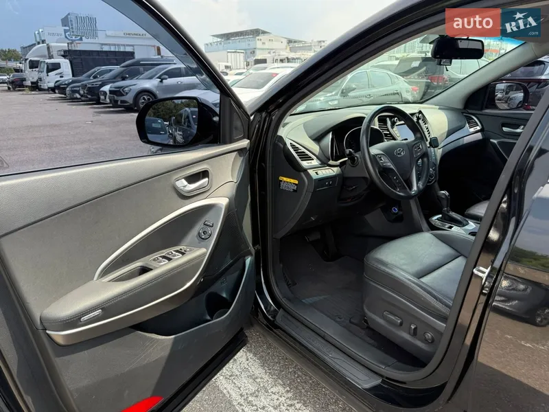 Hyundai Santa FE 2017 VIN KMHSW81UBHU770352 фото оголошення 6 з 46