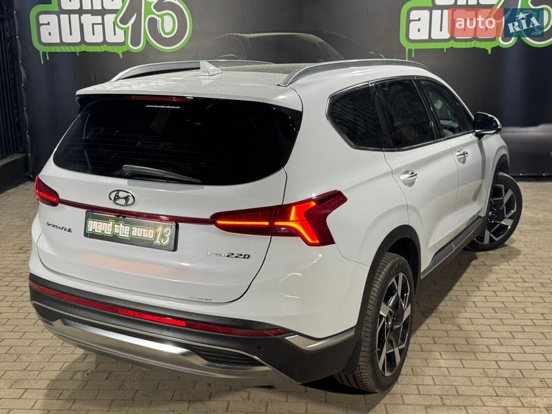 Внедорожник / Кроссовер Hyundai Santa FE 2021 в Одессе