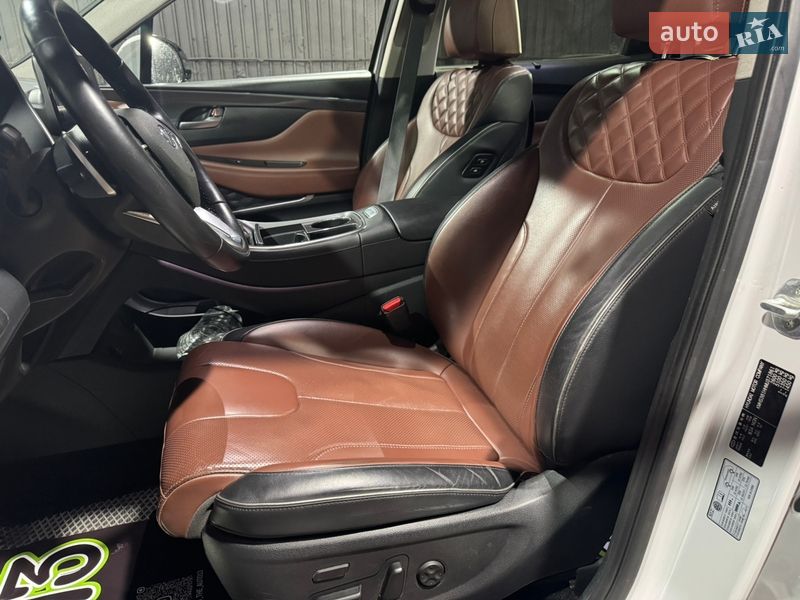 Внедорожник / Кроссовер Hyundai Santa FE 2021 в Одессе