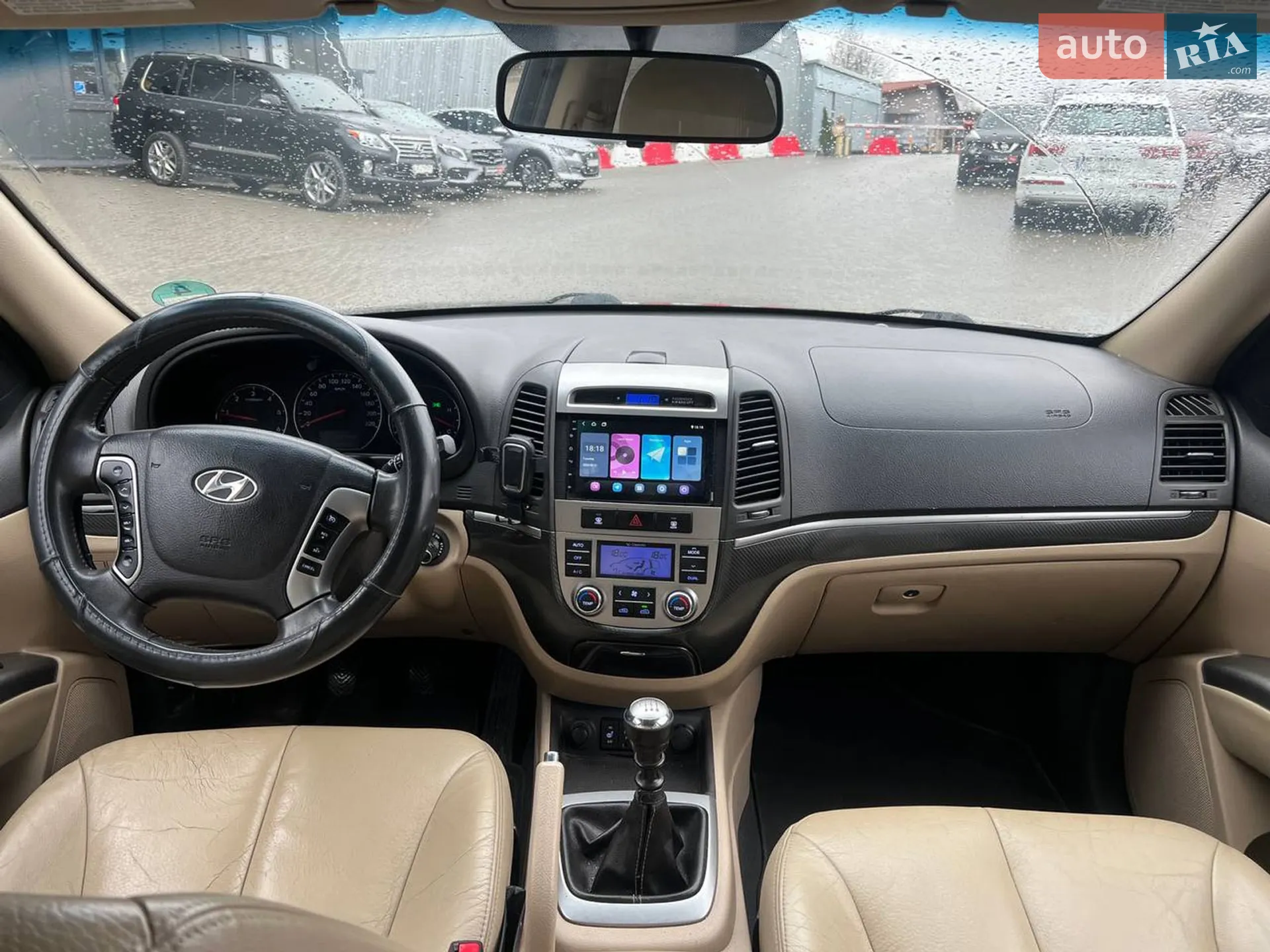 2010 Hyundai Santa Fe - мініатюра 37