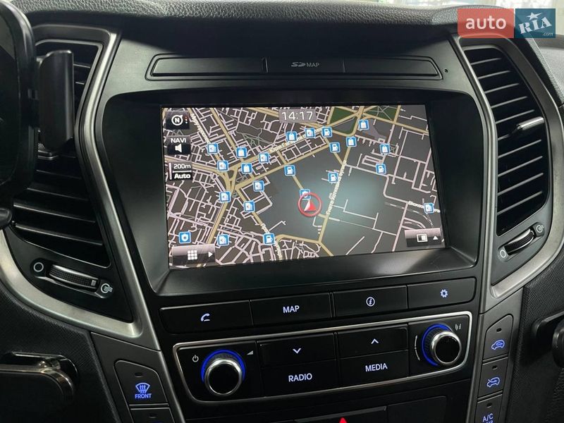 Внедорожник / Кроссовер Hyundai Santa FE 2016 в Киеве