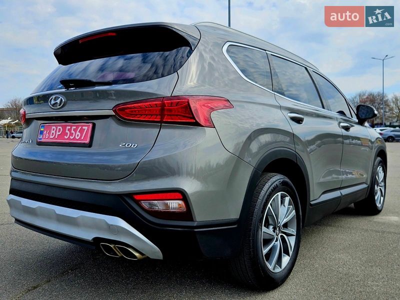 Внедорожник / Кроссовер Hyundai Santa FE 2018 в Днепре