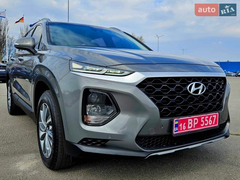 Внедорожник / Кроссовер Hyundai Santa FE 2018 в Днепре
