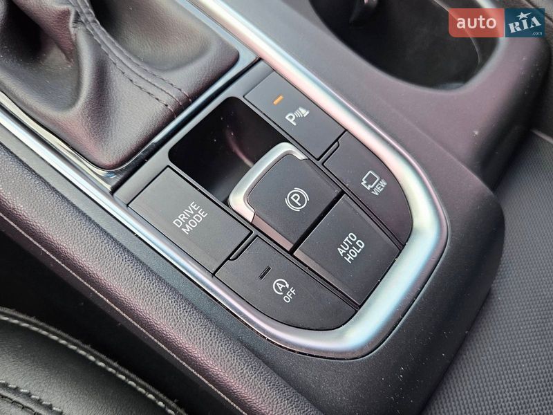 Внедорожник / Кроссовер Hyundai Santa FE 2018 в Днепре