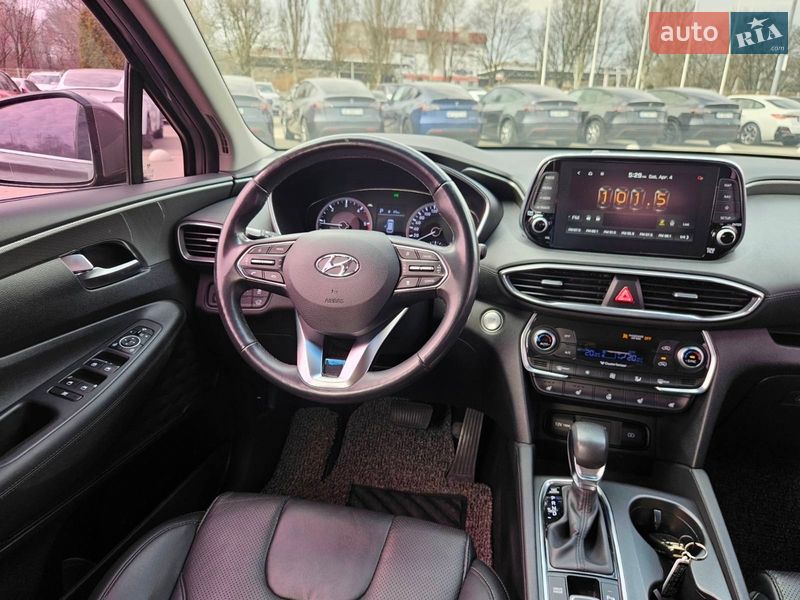 Внедорожник / Кроссовер Hyundai Santa FE 2018 в Днепре