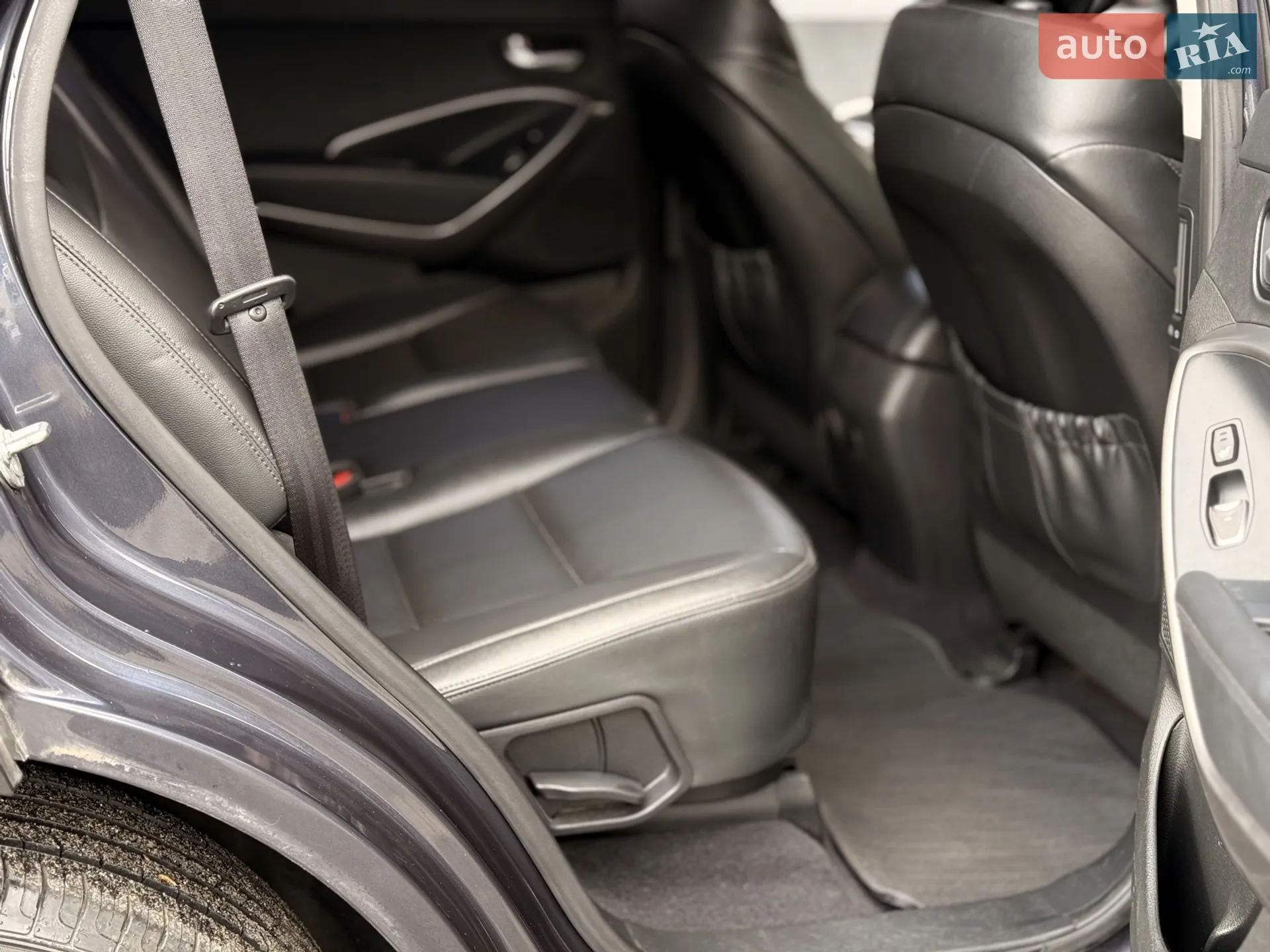 2013 Hyundai Santa Fe - мініатюра 18