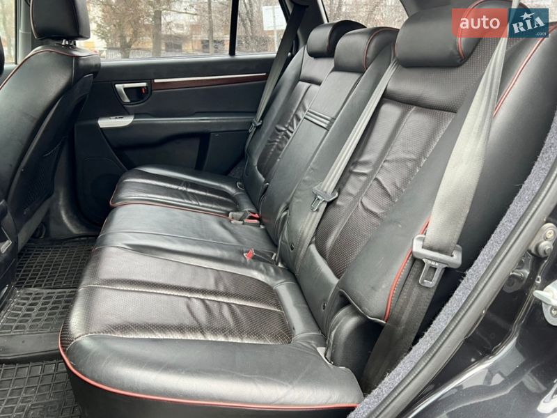 Внедорожник / Кроссовер Hyundai Santa FE 2008 в Николаеве